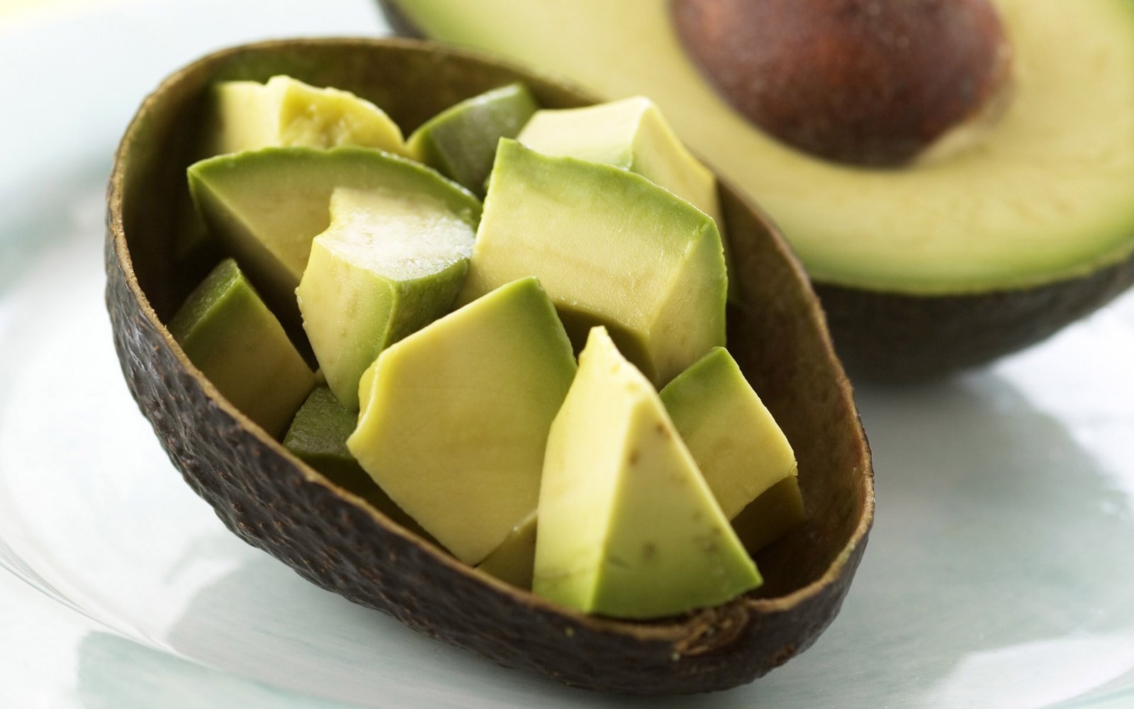 beneficios del aguacate